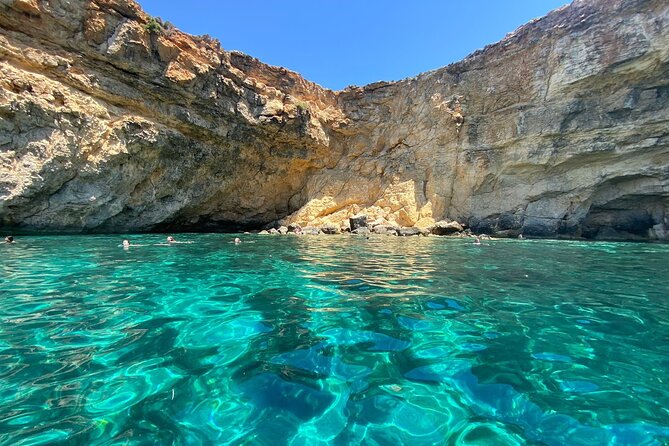Private boat trip Comino, Crystal/Blue lagoon,Cave tour Malta - Crystal Lagoon: tunnel access, hidden beaches, and cave spotting