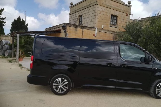 Private Driver to roam the island of Malta - Malta National Aquarium: A 30-Minute Family Win