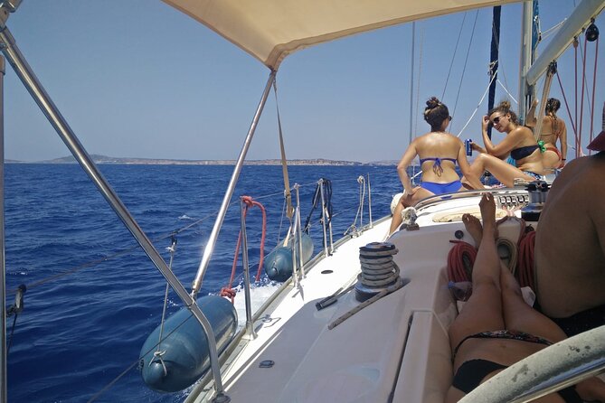 Private Full-Day Yacht Tour in Maltese Islands - The 9:30 am start at Marsamxett Harbour, and why meeting point matters