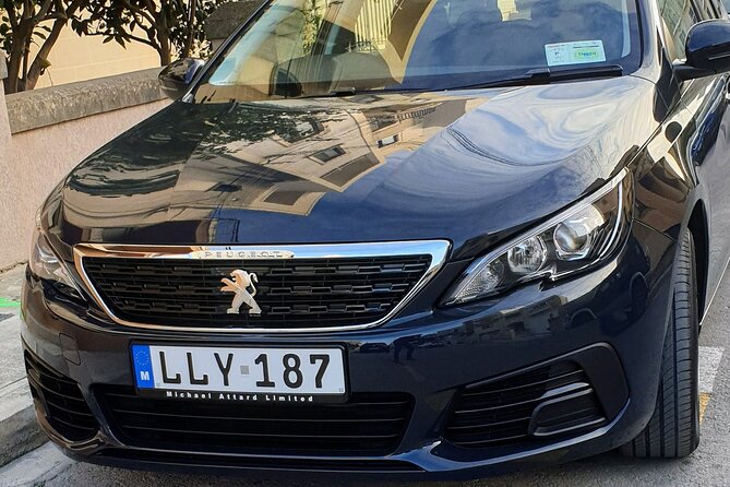 Private Malta Airport Cab to Sliema/St Julians/Gzira or Valletta - Your Ride Plan: Direct Transfer and Door-to-Door Drop-Off