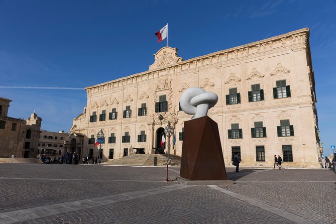 Private Walking Tour of Valletta -English - French- German - City Gate to Republic Street: where the tour helps you get oriented