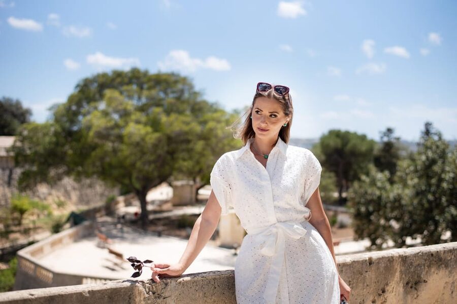 Professional Vacation photographer in Valletta Malta - The pre-session consultation that saves you from bad photos