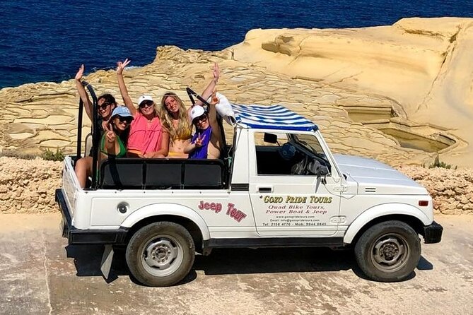 Shared Sunset Jeep Tour Gozo Combi - Guides in English: how the narration level affects your enjoyment