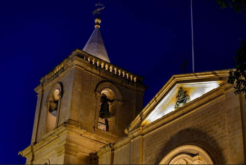 SINFUL SECRETS OF VALLETTA - Blood, Booty and Courtesans - Key moments that make this Valletta tour different