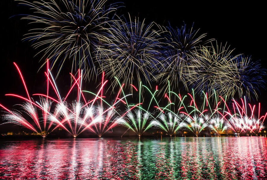 Sliema: Fireworks Festival Cruise with Dinner and Transfers - Key Points You’ll Care About