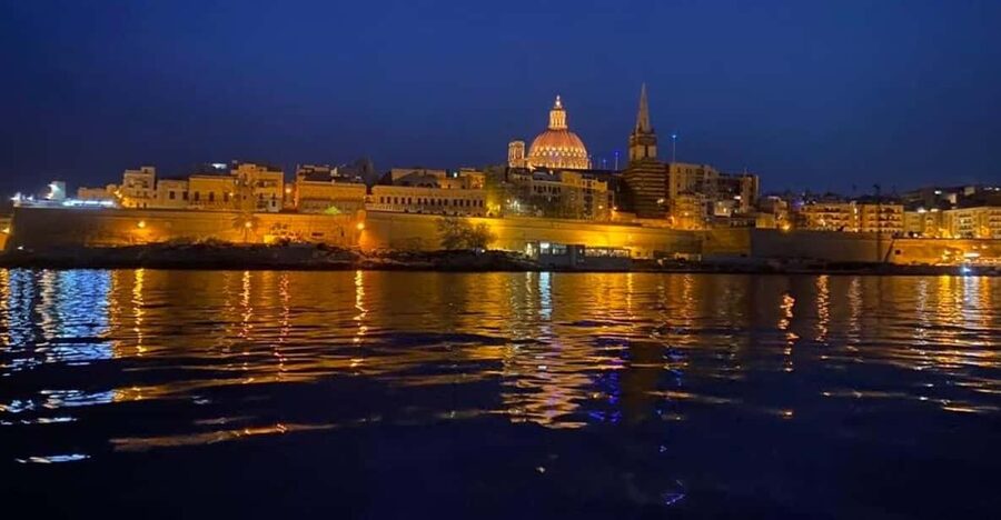 Sliema: Special Night Harbour Cruise - Marsamxett to the Grand Harbour, what changes after dark