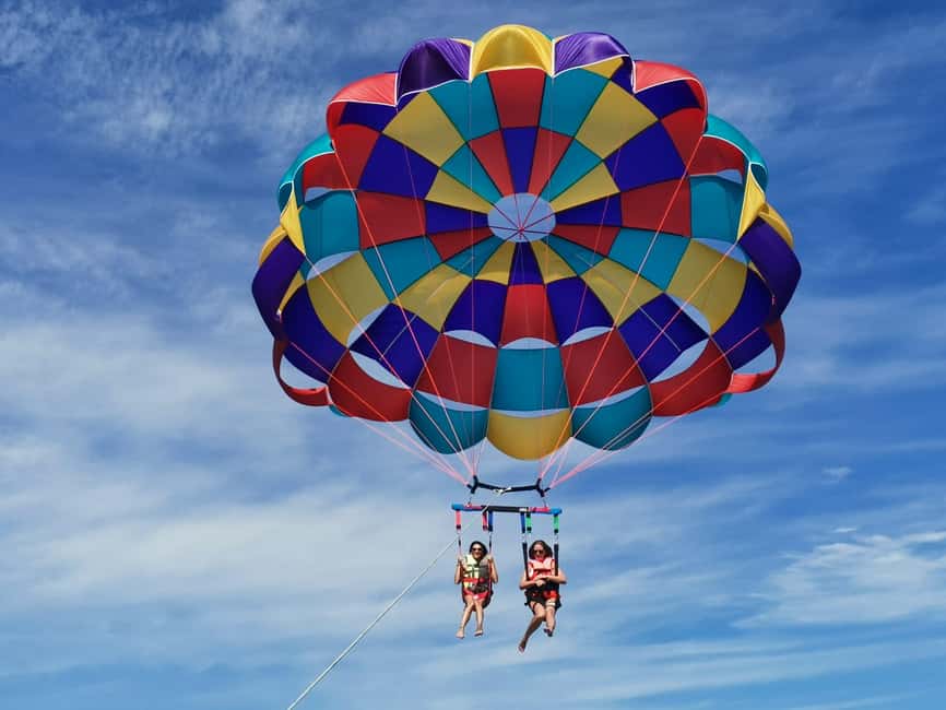 St. Julian's: Parasailing Flight with Photos and Videos - The parasailing flight: 550 feet up, and surprisingly peaceful