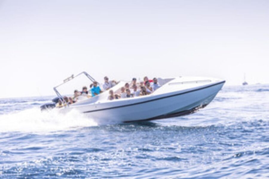 St Julians: Powerboat Gozo, Comino and Blue Lagoon - Departure details in St George’s Bay, including the meeting point