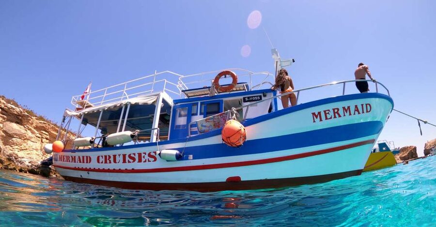 St Paul's Bay: Comino, Blue Lagoon, Gozo, & Caves Boat Tour - Meeting The Mermaid at Bugibba Jetty, what to do first