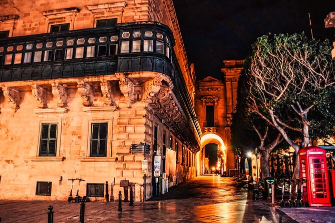 Stories of the Strange in Valletta - Walking Tour - Meeting at Courts of Justice and ending by the Grand Master’s Palace