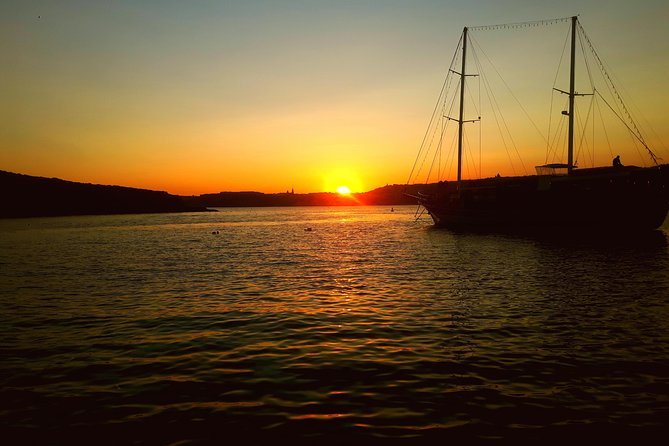 Sunset Private Boat Trip, Charter Malta Gozo Comino Blue lagoon - Key things that make this Comino and Gozo boat charter worth it