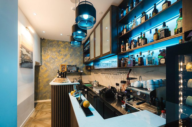 Taste of Malta Wine & Cheese Experience in Historic Valletta - Should you book this Taste of Malta Wine & Cheese at Vinuri?