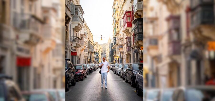 The best photo session in Malta - 100+ shots and the 10-photo finish: why the math helps