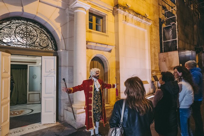 The Grand Tour of Teatru Manoel - A one-hour Grand Tour inside Valletta’s oldest working theatre