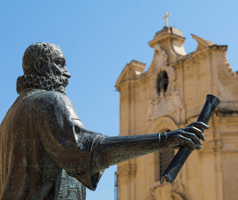 The Grand Tour of Valletta: A walking tour of Valletta. - Misraħ San Ġwann finish point: tie it together before you move on