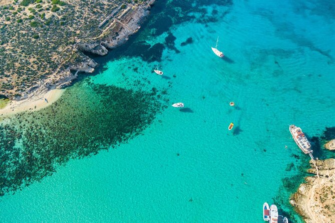 Tour in Malta Boat Charter to Comino and Gozoand Blue Lagoon - Where the day really happens: Comino and its water colors