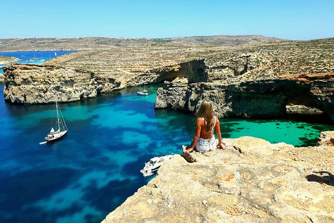 Tour in Malta Boat Charter to Comino and Gozoand Blue Lagoon - Cominotto Reef and the cave cruise vibe