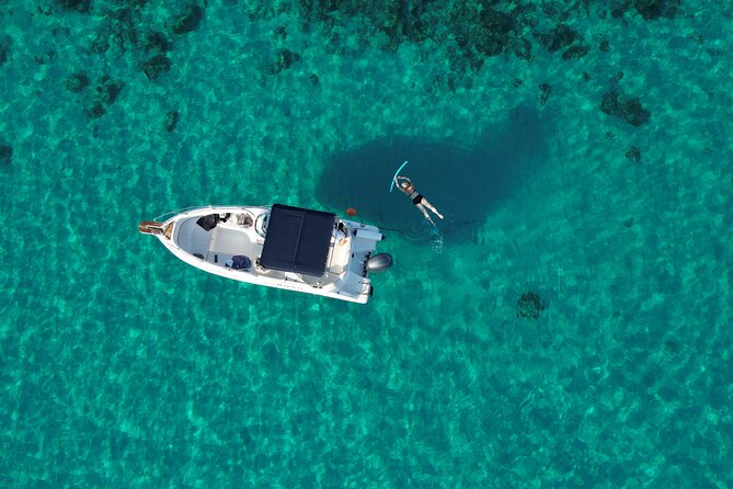 Tour in Malta Boat Charter to Comino and Gozoand Blue Lagoon - Stop at Blue Lagoon: the big swim-and-snorkel payoff