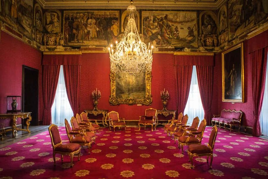 Valletta: Discover Malta’s History with a 3-in-1 Museum Pass - Grand Master’s Palace: 450 years in the power rooms