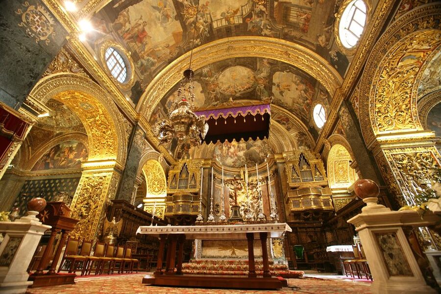 Valletta: Guided Walking Tour with St. John's Co-Cathedral - The Knights of Malta story you’ll actually remember
