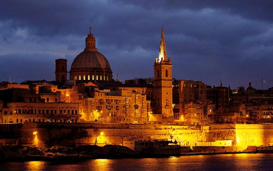 Valletta, Mdina, and Mosta Night Tour with 5D Show - Valletta after dark and the included 5D show