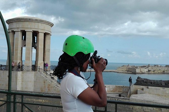 Valletta Segway Tour and The Malta Experience - Pjazza Teatru Rjal: From 1942 Ruins to a Modern Performance Venue