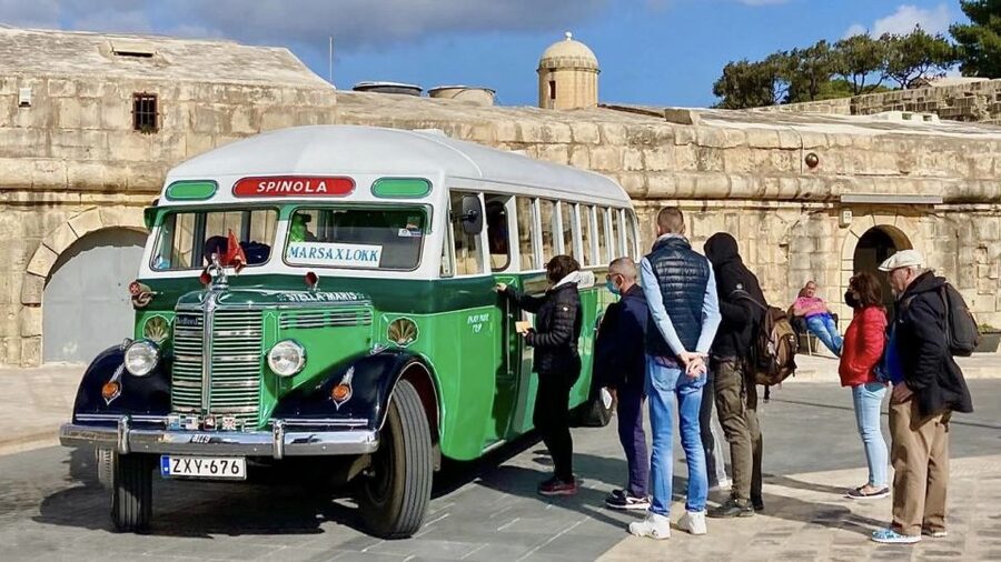 Valletta: Vintage Bus to Valletta, Sliema, Rabat & Mdina - A vintage bus day that lets you choose your pace