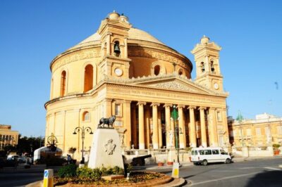 Vintage Bus Tour: Aviation Museum & Mosta Church inc Platter