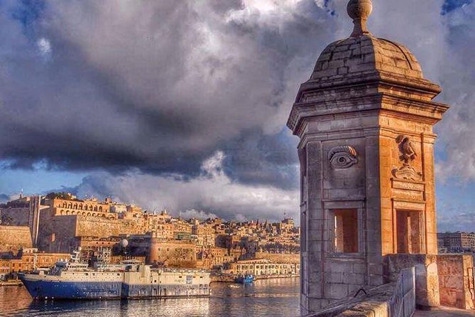Vittoriosa, Cospicua and Senglea Vintage Bus Tour - Key highlights at a glance