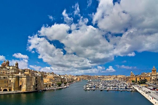 Vittoriosa, Cospicua and Senglea Vintage Bus Tour - What you’ll see: Cottonera Lines, Cospicua, Vittoriosa, Senglea