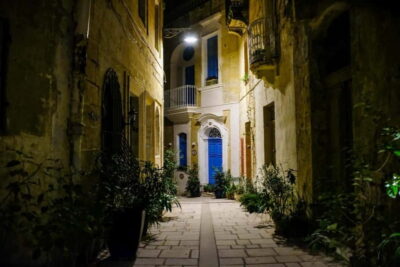 Witchcraft and Blood in Birgu – Walking Tour